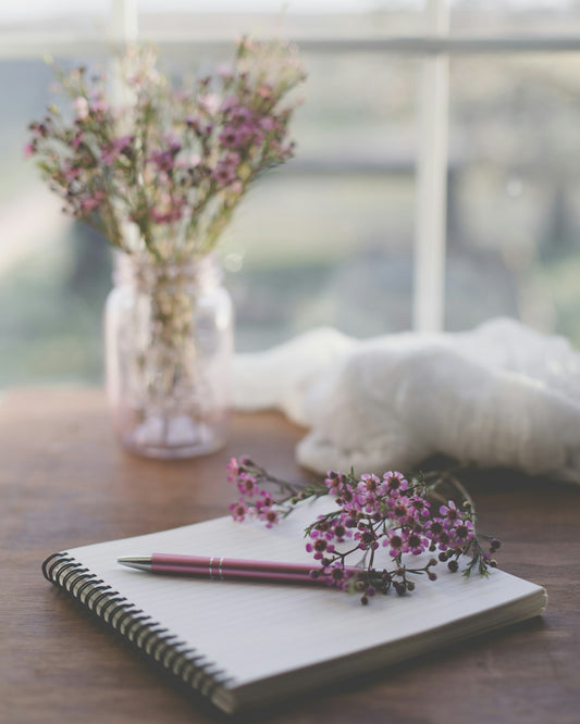 pen and flowers