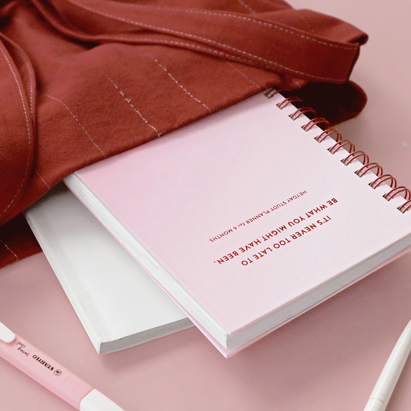 Planner A5 Hey Day Study Iconic Pink easy and practical