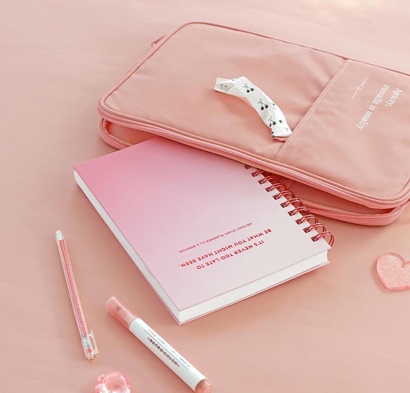 Planner A5 Hey Day Study Iconic Pink portable size