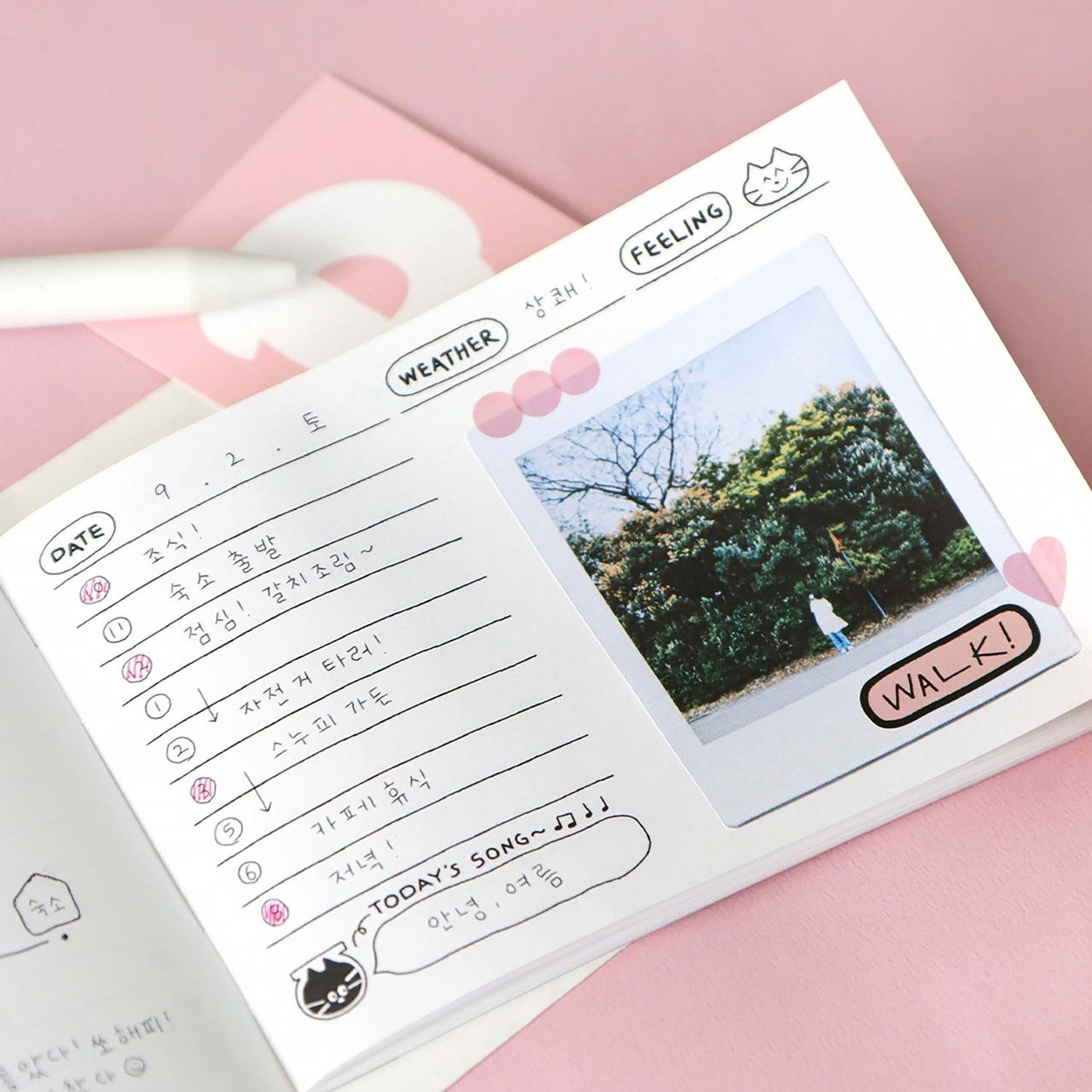 doodle dayli mini notebook feeling