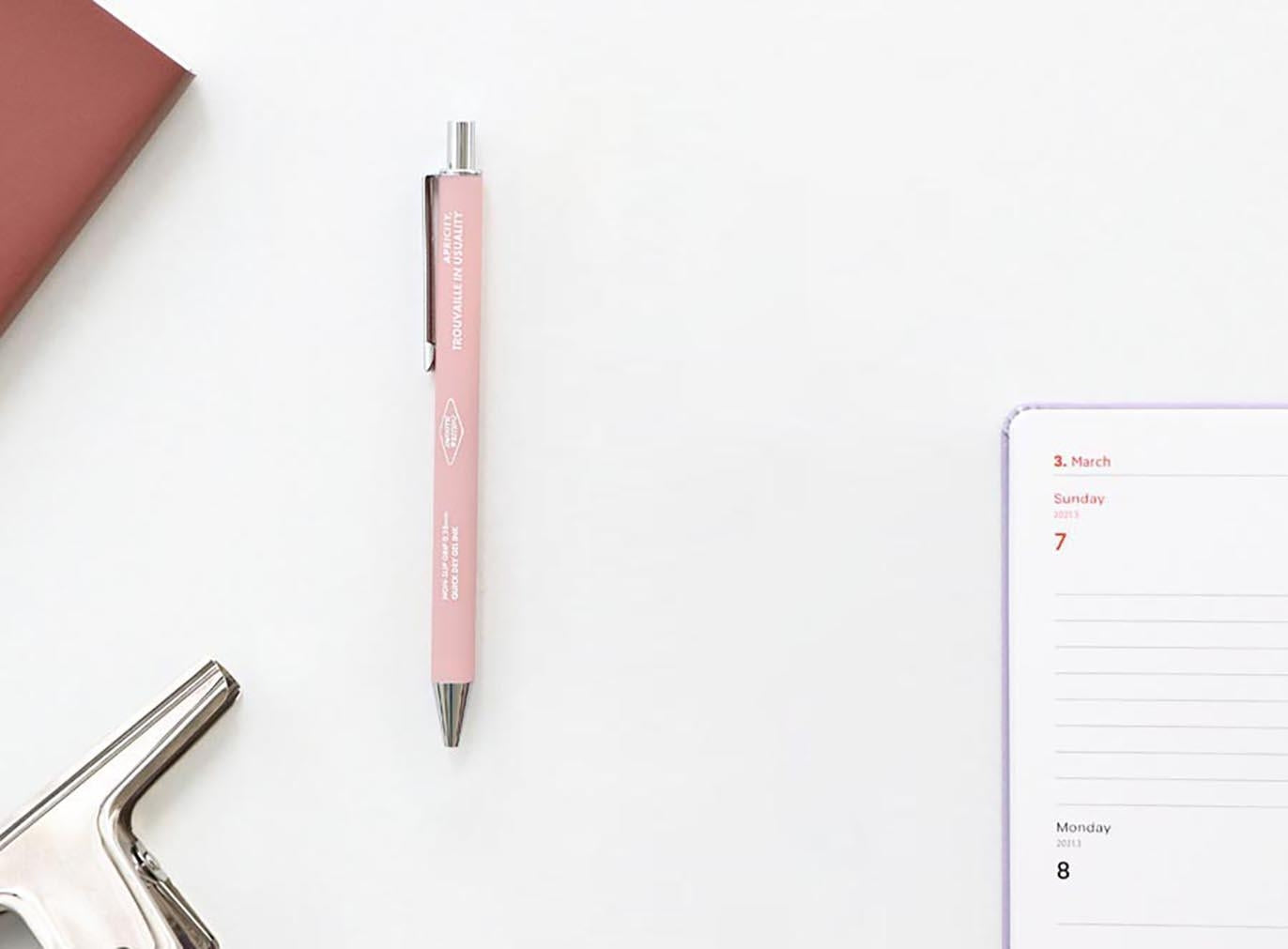 smooth gel pen pink color ICONIC