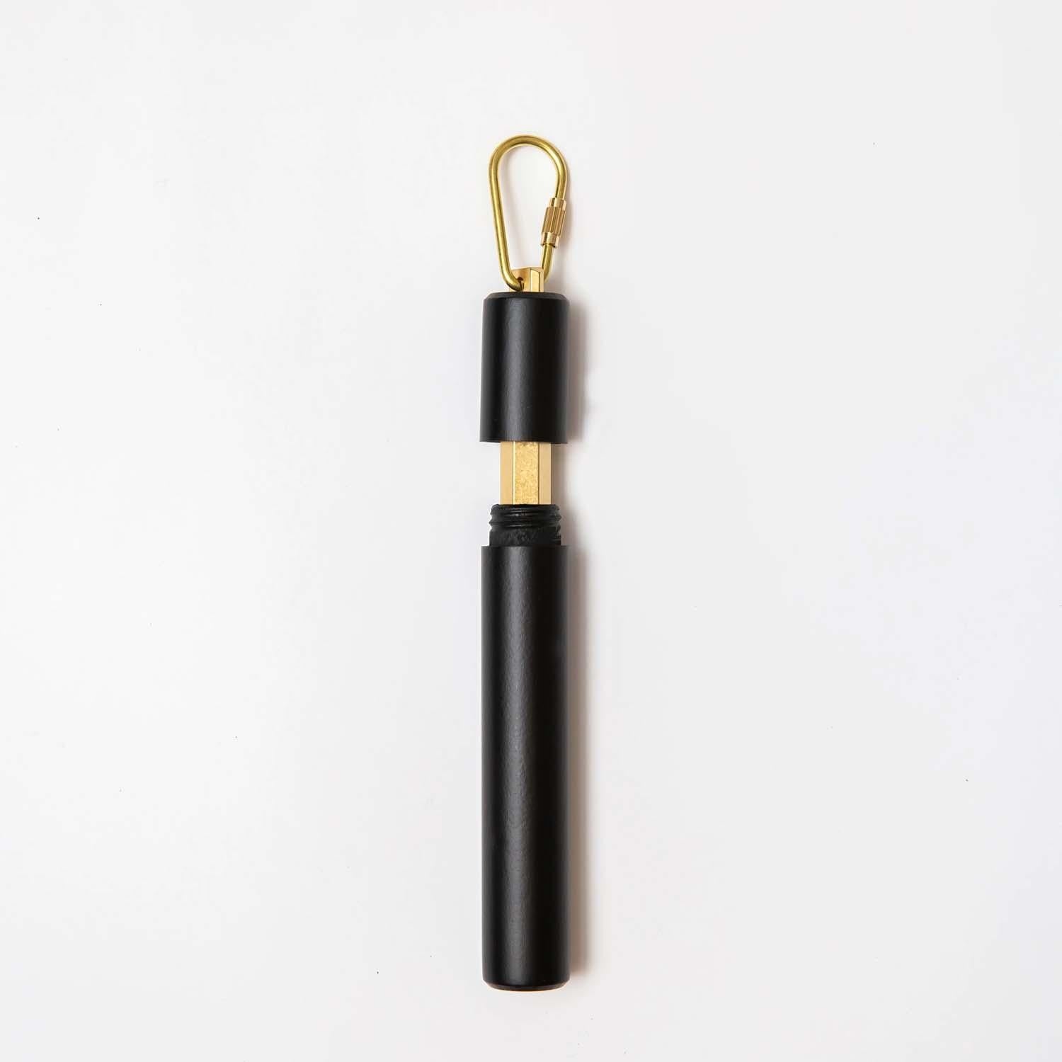 Ystudio-ClassicRevolve-PortableFountainPen_BrassM_detail